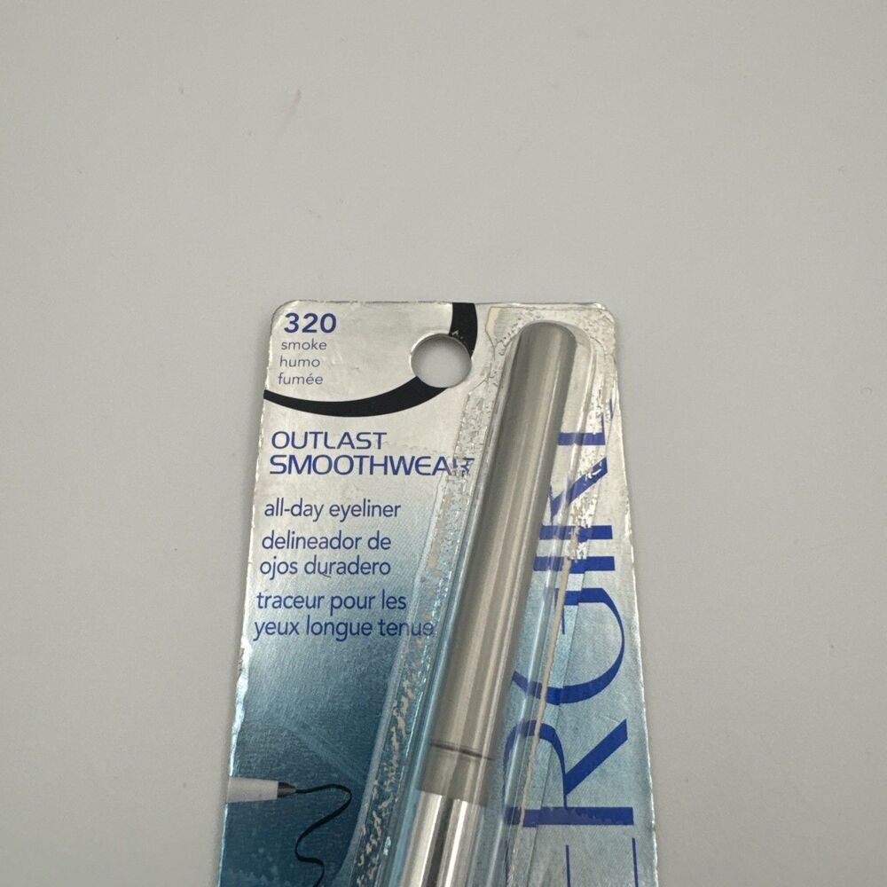 Covergirl Outlast Smoothwear All-Day Eyeliner 320 Smoke - Picture 2 of 4